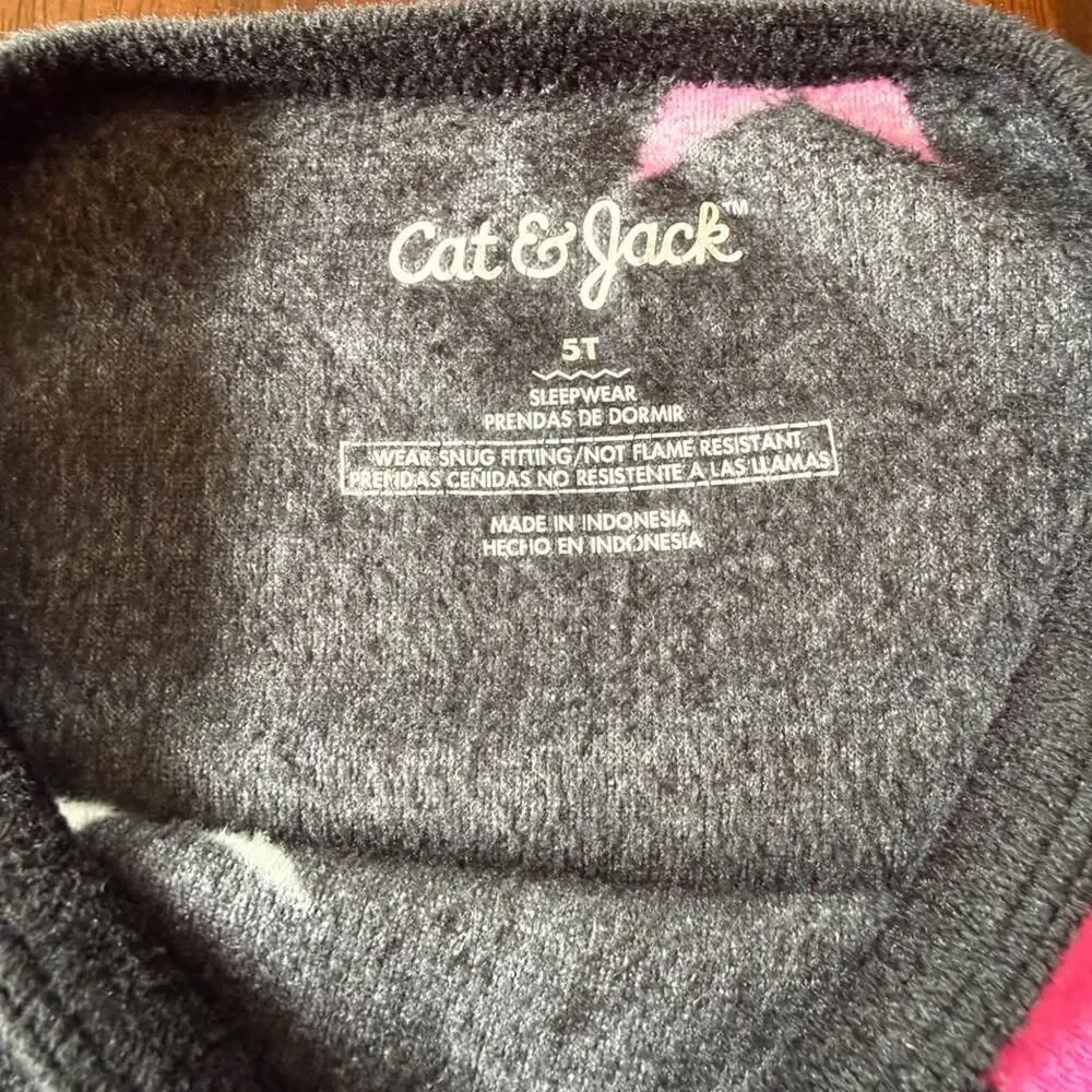 Cat & Jack Snuggly Soft 5T Star Print Pajama Set